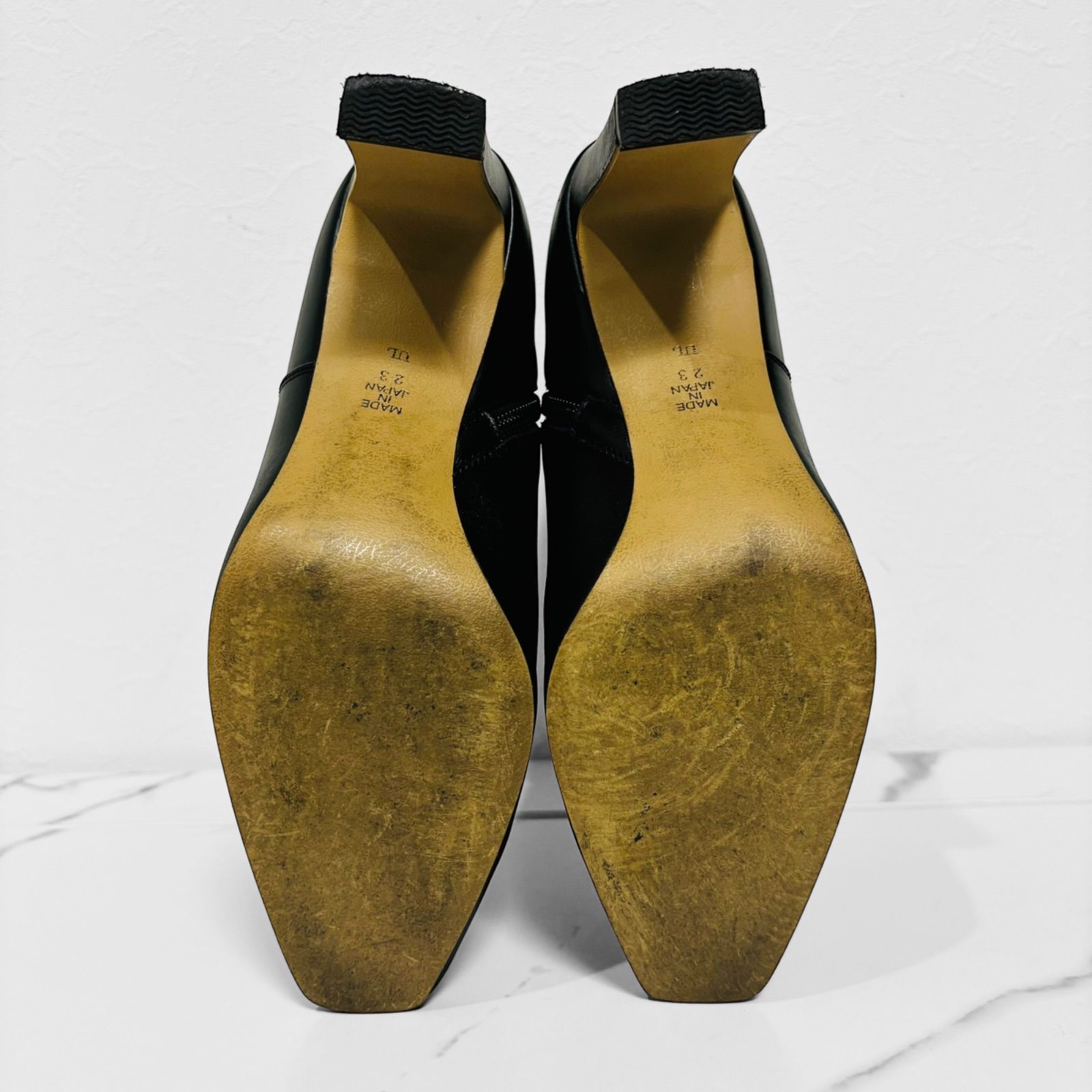 【美品】ダイアナ 23㎝ 黒 スクエアトゥ 太ヒール ショートブーツ 美品 DIANA ダイアナ スクエアトゥ サイドジップ ショートブーツ