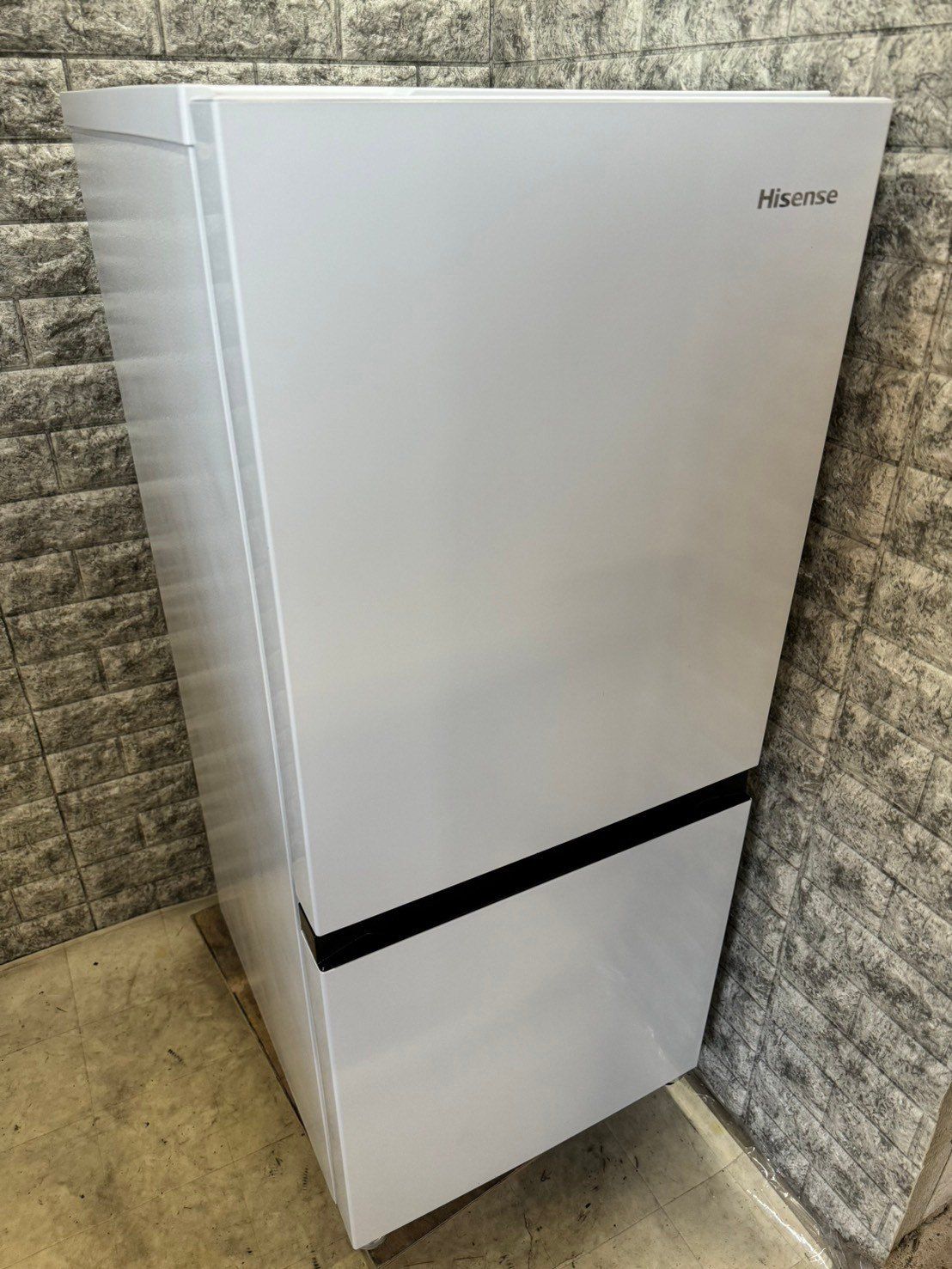 全国送料無料☆3か月保証付き☆冷蔵庫☆ハイセンス☆2022年☆135L☆HR  