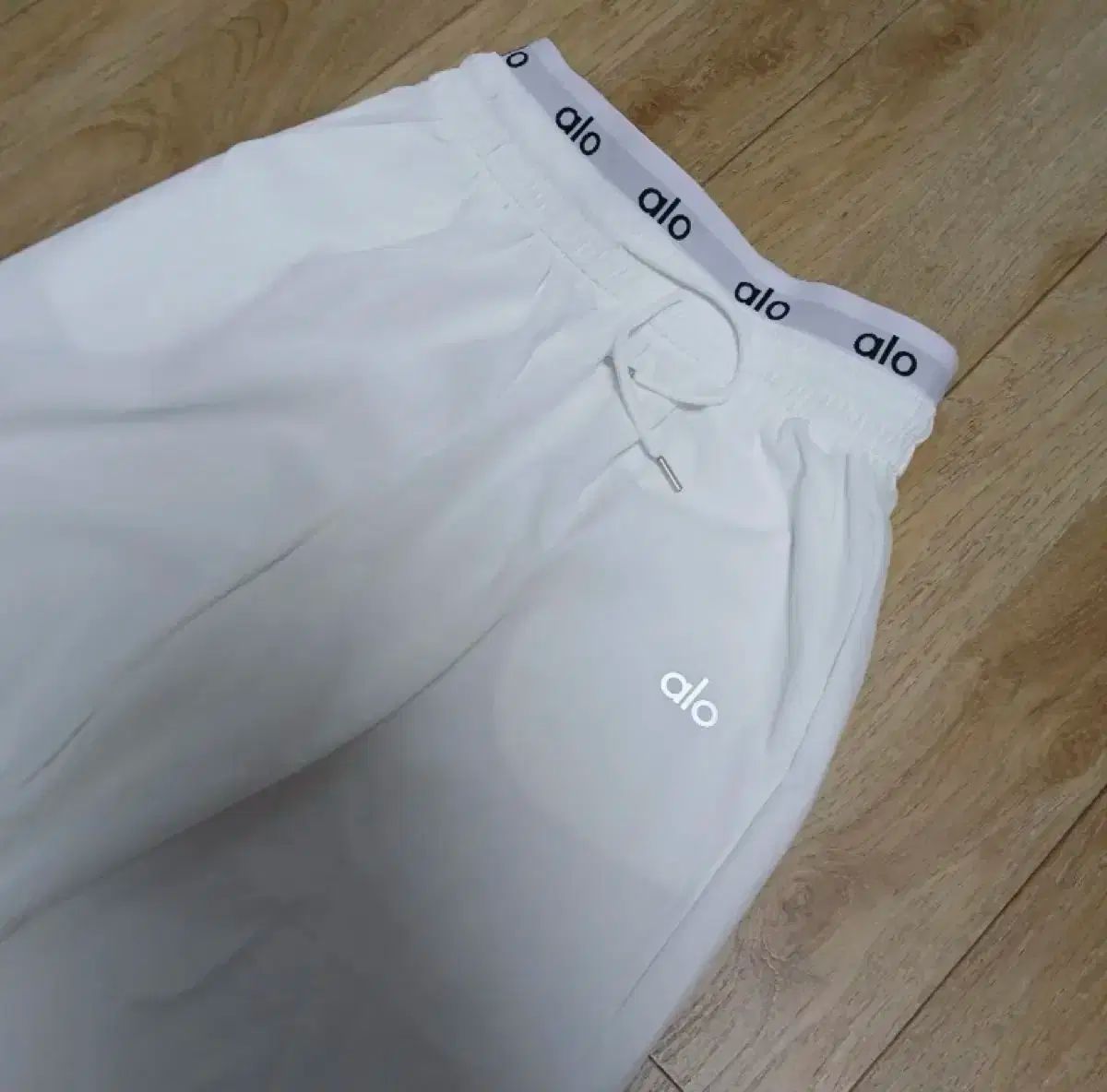 アーロ 割引 ワイド パンツ 白 L ワイドストレート イージーパンツ  