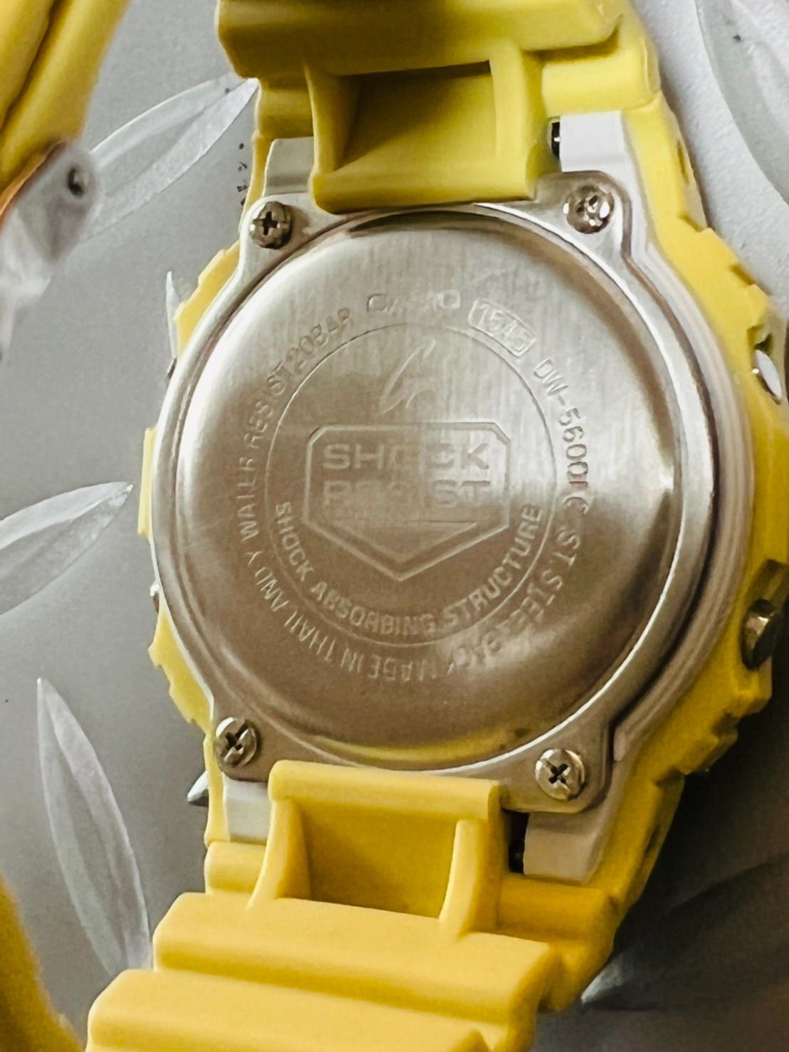 G-SHOCK Gショック サマーグラデーション時計 イエロー DW-5600LC-9JF - ブランド腕時計