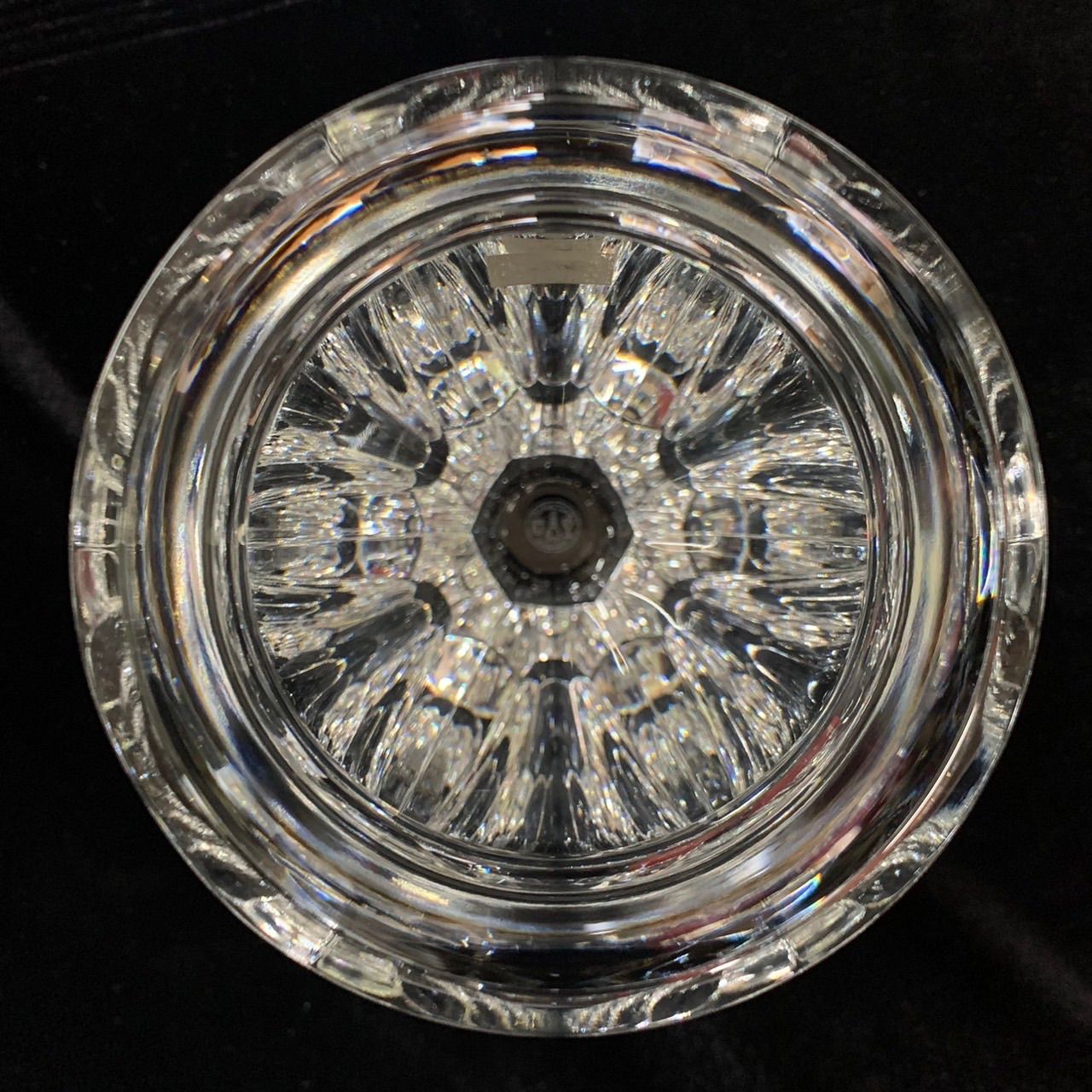 バカラ ネリー 花瓶 フラワーベース 栞 クリスタルガラス 箱入り