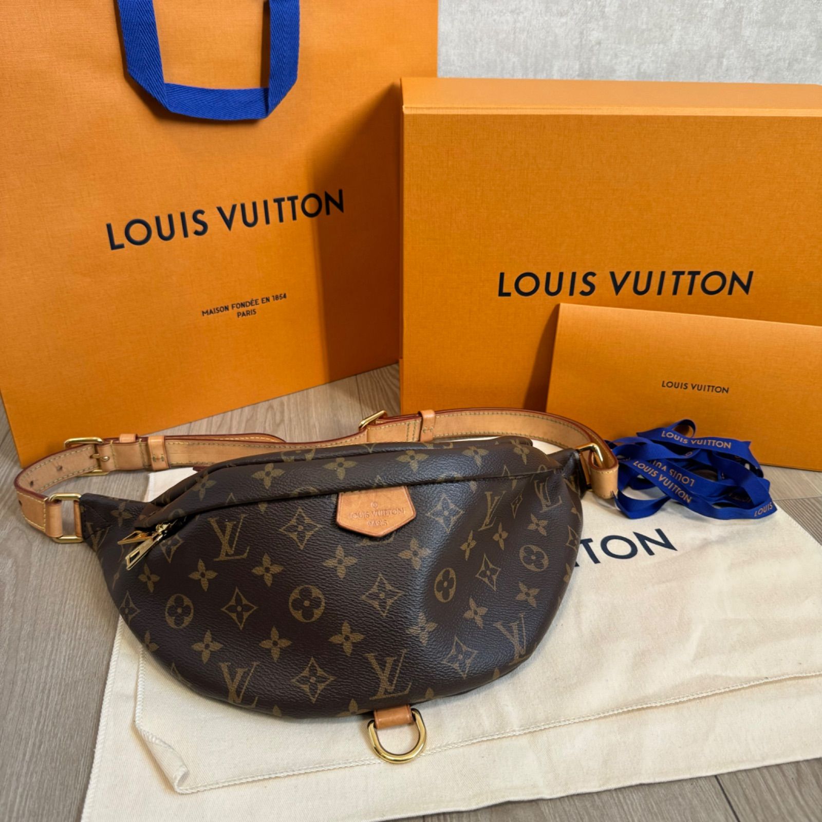 入手困難・正規品☆】LOUIS VUITTON モノグラム バムバッグ 廃盤