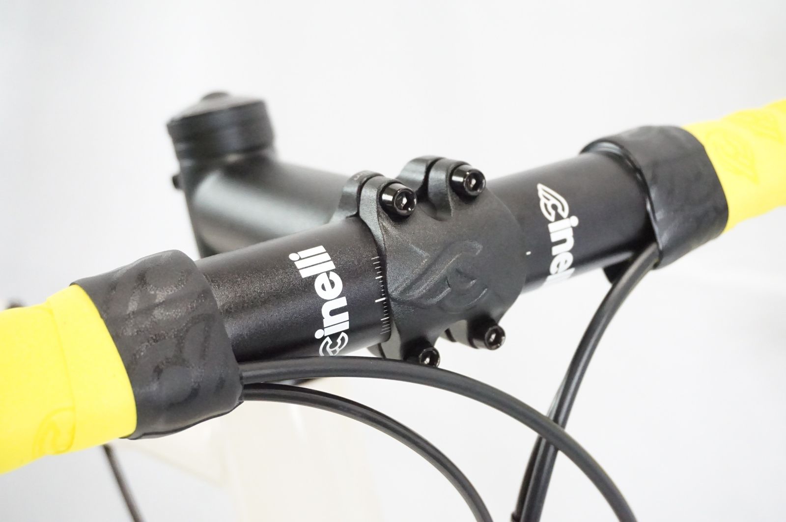 CINELLI 「チネリ」 ZYDECO GRX 2024年モデル グラベルロード