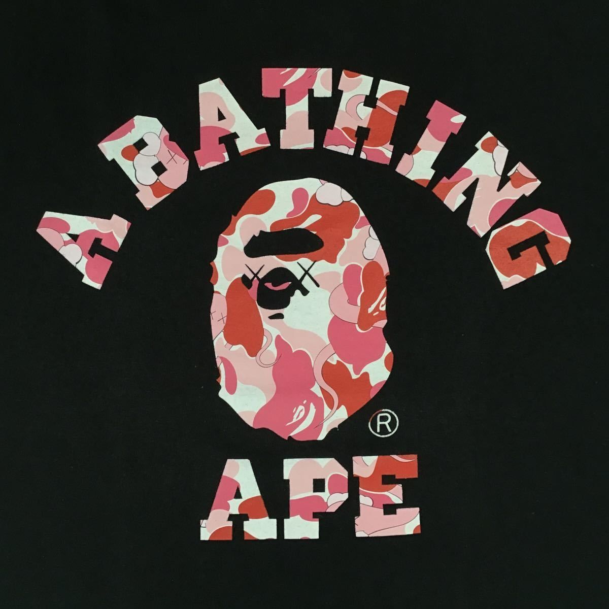 KAWS × original fake × BAPE Tシャツ Sサイズ カウズ a bathing ape ベイプ エイプ アベイシングエイプ  bendy ABC camo Pink NIGO