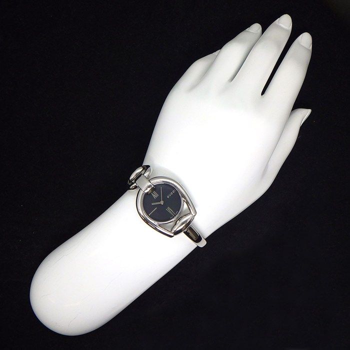 ブラックシェル文字盤