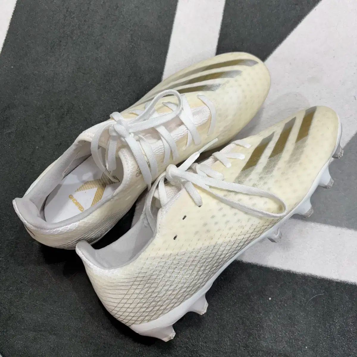 アディダス サッカーシューズ ゴースト 3 250