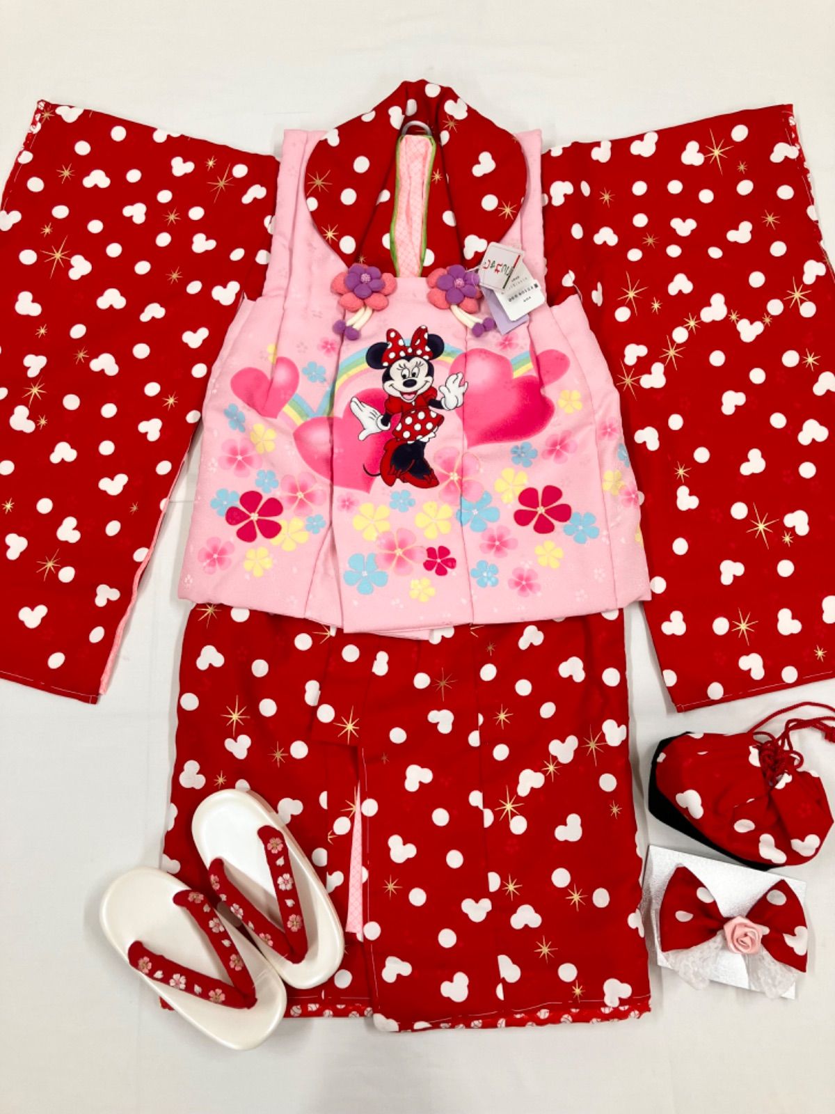 ☆入荷未定m(__)m☆ 入荷未定m(__)m　≪花ラブリ≫HS358PL　新品　七五三　３歳　女の子　被布セット　ディズニー　赤　レッド　ピンク　ミニーちゃん ≪花ラブリ≫HS358PL 新品 七五三 ３歳 女の子