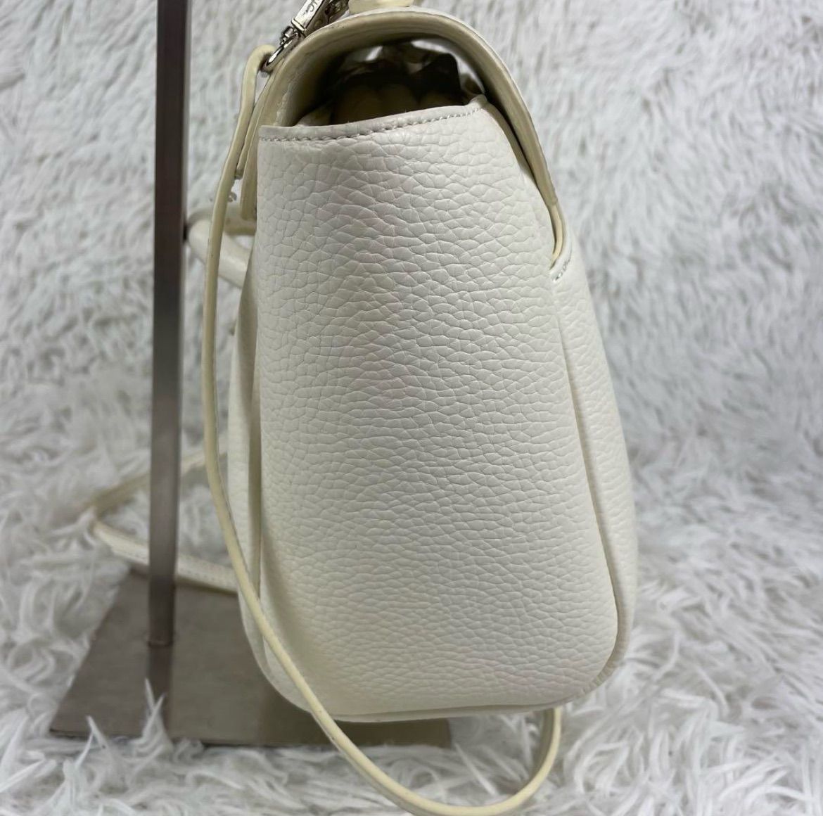 未使用級✨VASIC Ever Mini Mini アイボリー 2way - メルカリ