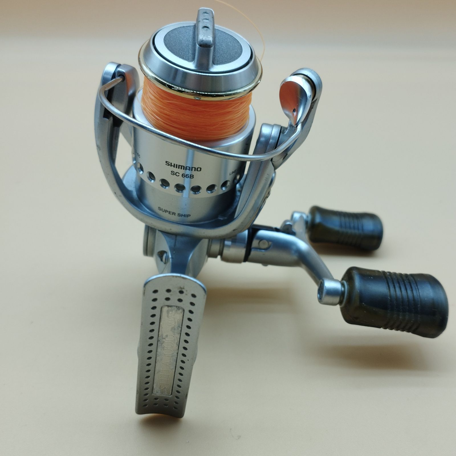 S12256]SHIMANO シマノ STELLA1000 スピニングリール 本体のみ SC 66B