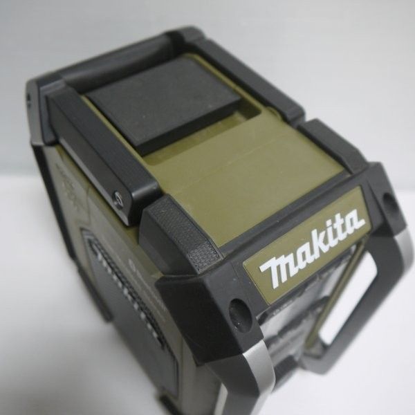 マキタ 充電式ラジオ MR005GZO 本体のみ オリーブ トリプルスピーカー+ 