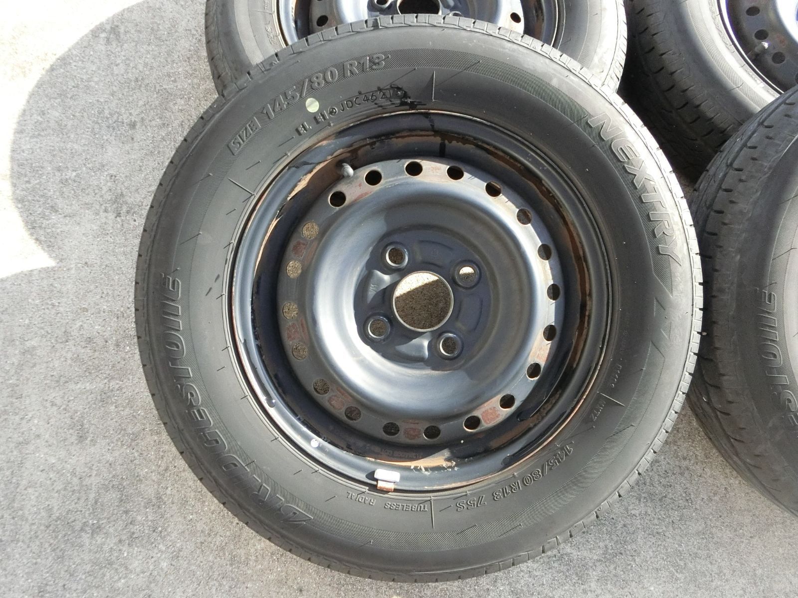 851 13インチ スチールホイール 13×4.0B PCD100 ハブ径 約54mm 4穴 4本セット 145 80R13 ダイハツ エッセ 外し