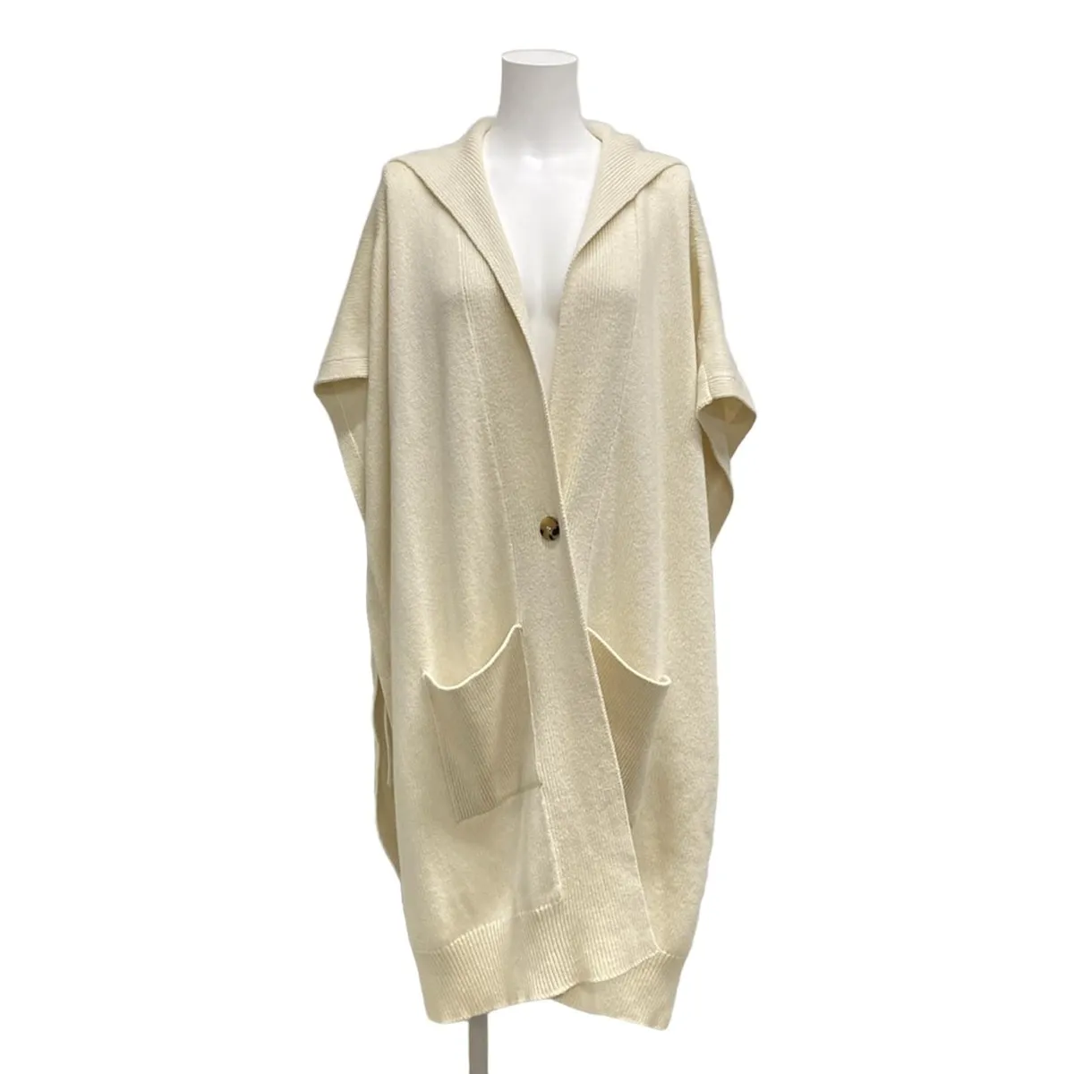 2025年最新】HERMES レディース ポンチョ・ケープコートの人気