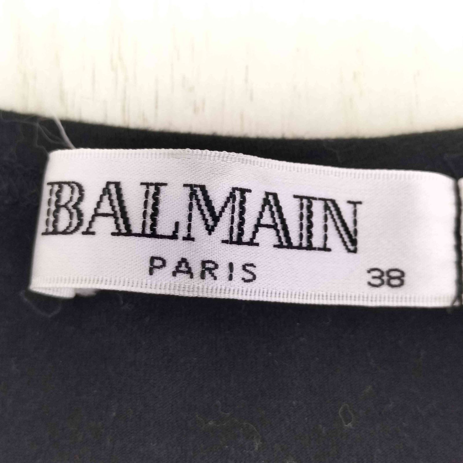 BALMAIN(バルマン) ラメプリントクルーネックTシャツ レディース JPN：38  中古 古着 1222 バルマン BALMAIN ラメプリントクルーネックTシャツ レディース