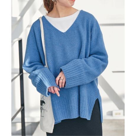 新品タグ付　Spick and Span Vネックルーズニット Spick & Span（スピックアンドスパン）の「Vネックルーズニット