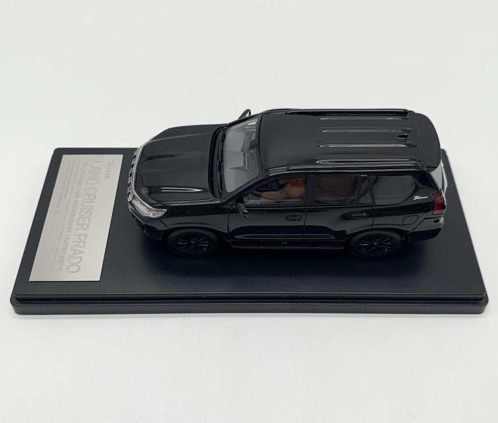 1/43 ランドクルーザー プラド 70th Anniversary 2021 1/43 ランドクルーザー プラド 70th Anniversary 2021