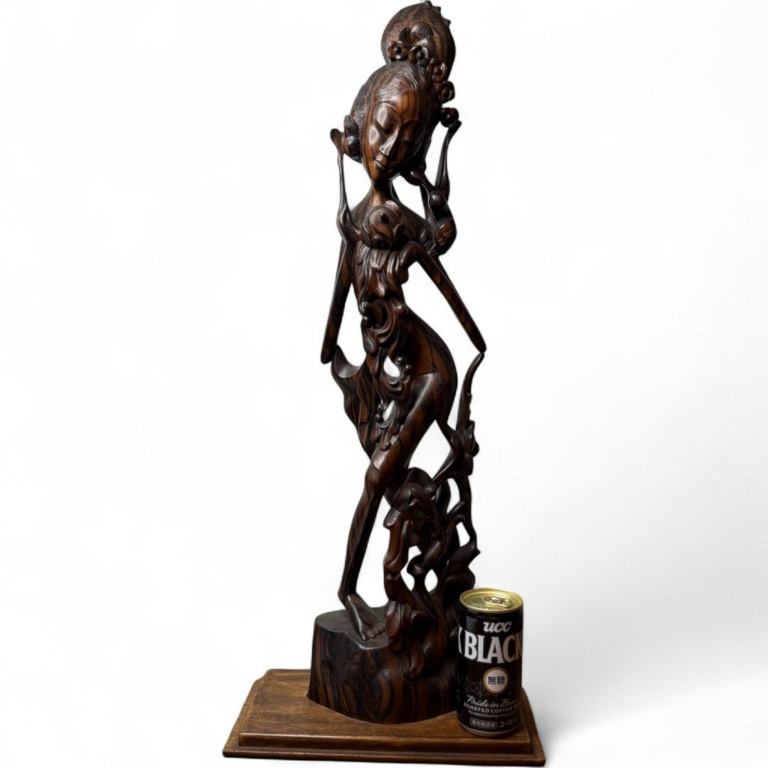 ブロンズ 女性 銅像 『 ティップトゥー 』 人形 彫刻家 林良慶 置物