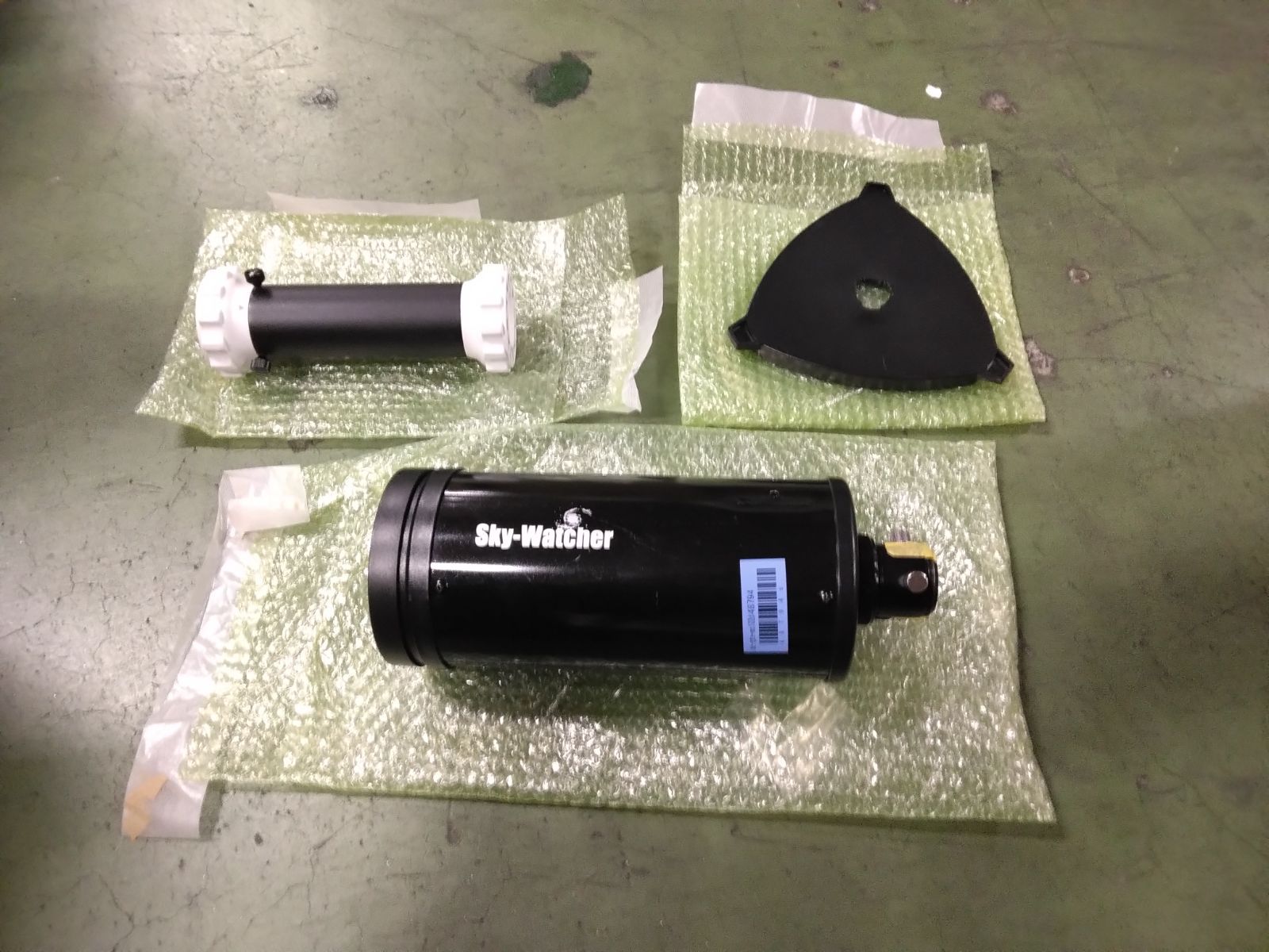 ☆ 販売済み Sky-Watcher az-gte-mc102d (RM308) AZ-GTe Mount — Sky