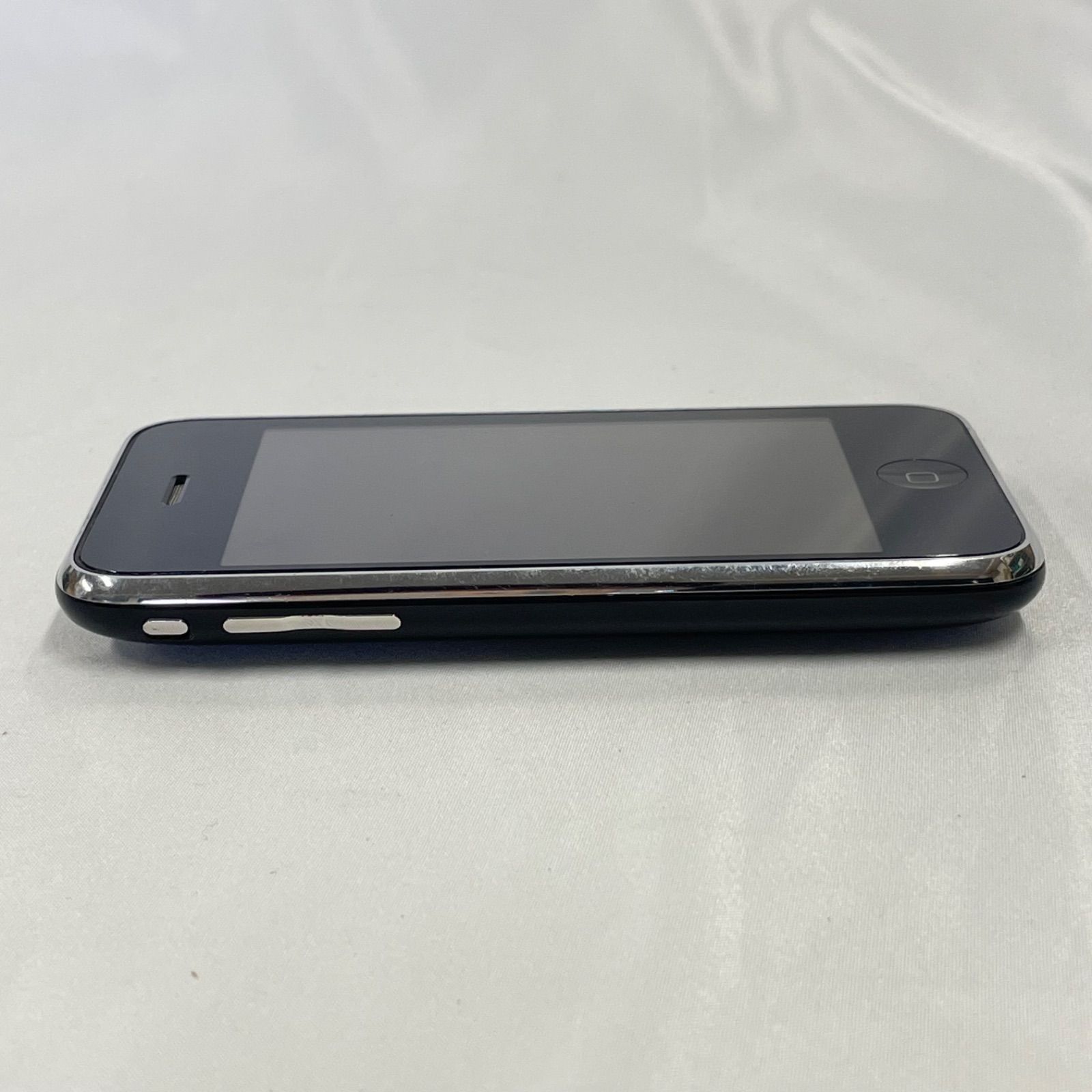動作品】 Apple iPhone 3GS 32GB A1303ブラック 動作品 コレクター向け