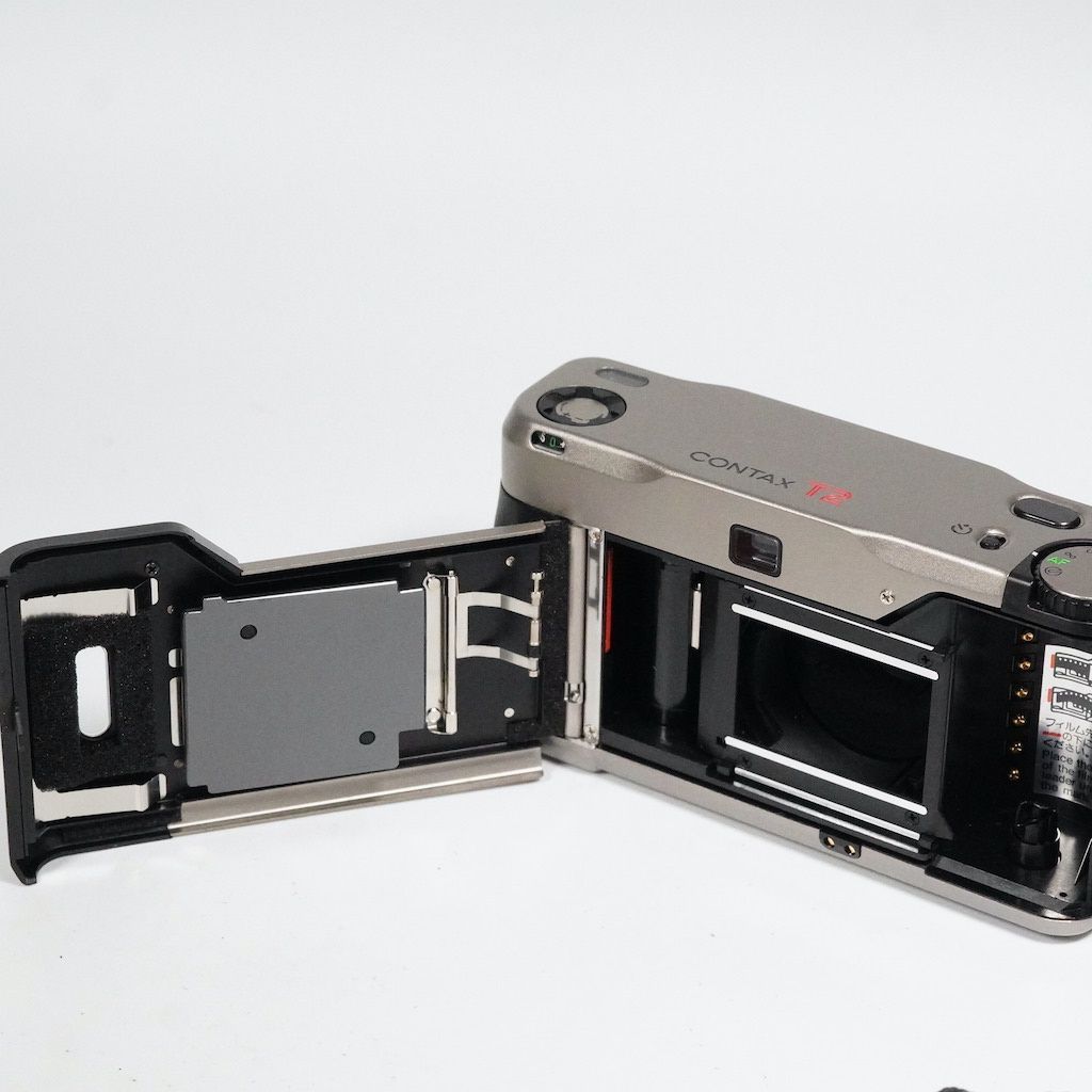 CONTAX コンタックス