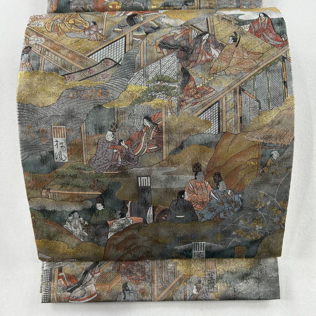 袋帯 美品 秀品 御所風景 文字文 箔 銀色 お太鼓柄 正絹 【中古