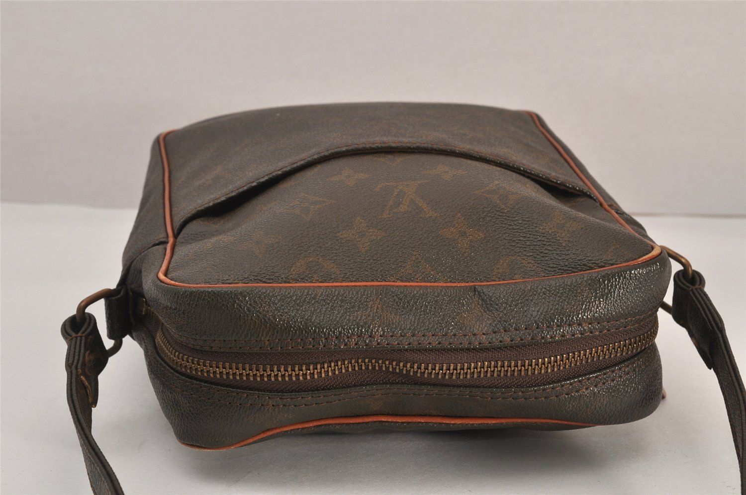 良品　ルイヴィトン　マルソー　モノグラム　ショルダーバック LOUIS VUITTON ルイヴィトン モノグラム マルソー ショルダー