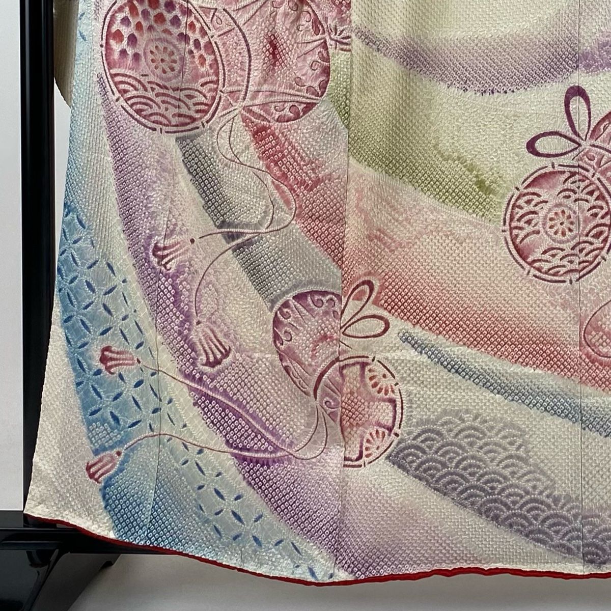 振袖 身丈156.5cm 裄丈66.5cm M 袷 鼓 青海波 総絞り ぼかし ベージュ 正絹 秀品