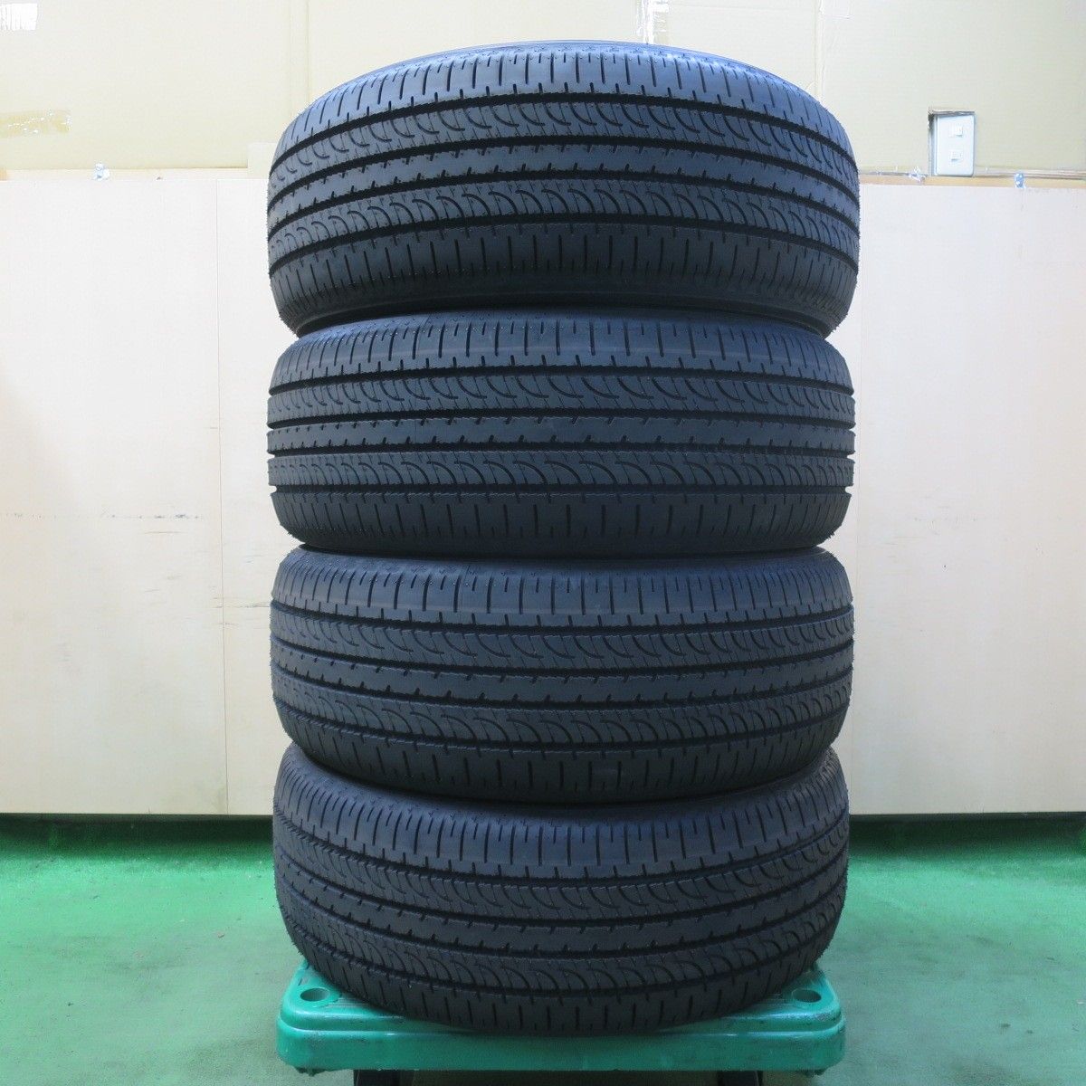 新車外し 2024年製】ヨコハマ ジオランダー SUV G055 225/55R18