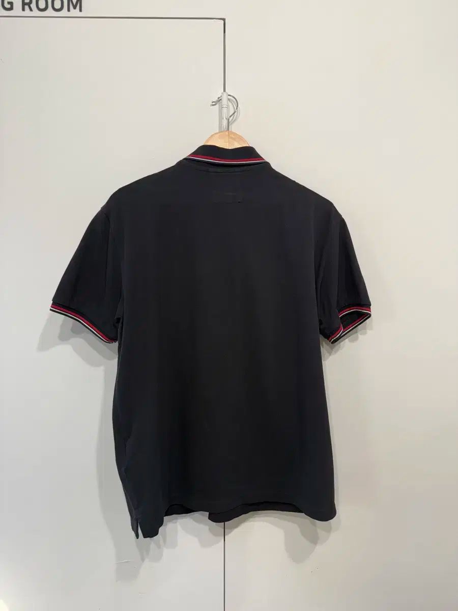 ミズノ　ウェーブライトレボ　27.0cm EMPORIO ARMANI(エンポリオアルマーニ) ARMANI(アルマーニ) 半袖