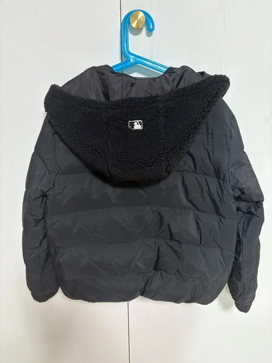 MLB キッズ 軽量 ダウン 145 サイズ ステータス 最高