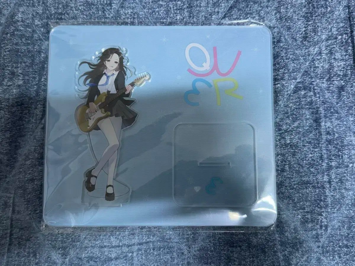 【雷市場（ポンジャン）商品韓国直送】 qwer 氷川 日菜 アクリル スタンド
