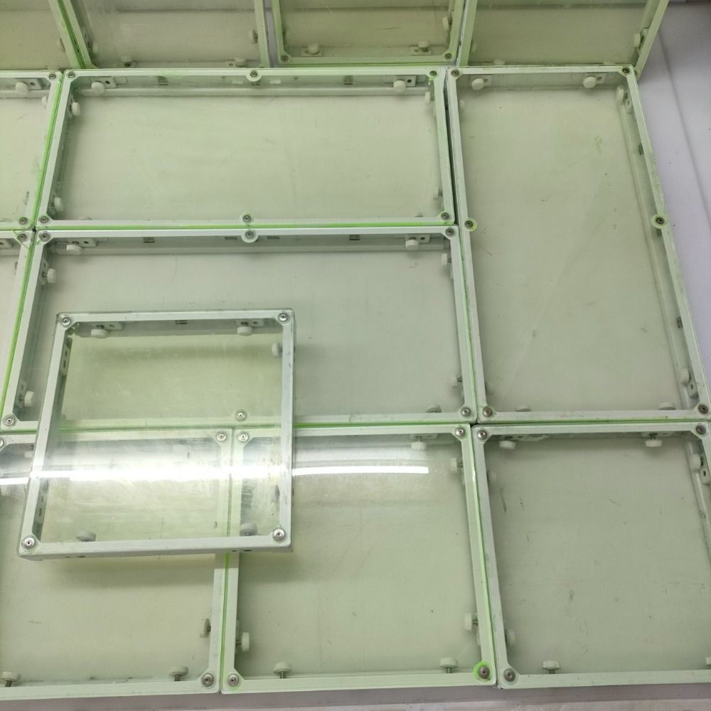 05w09333 クレナフレックス フロアパネル グリーン アクリル板 UFO