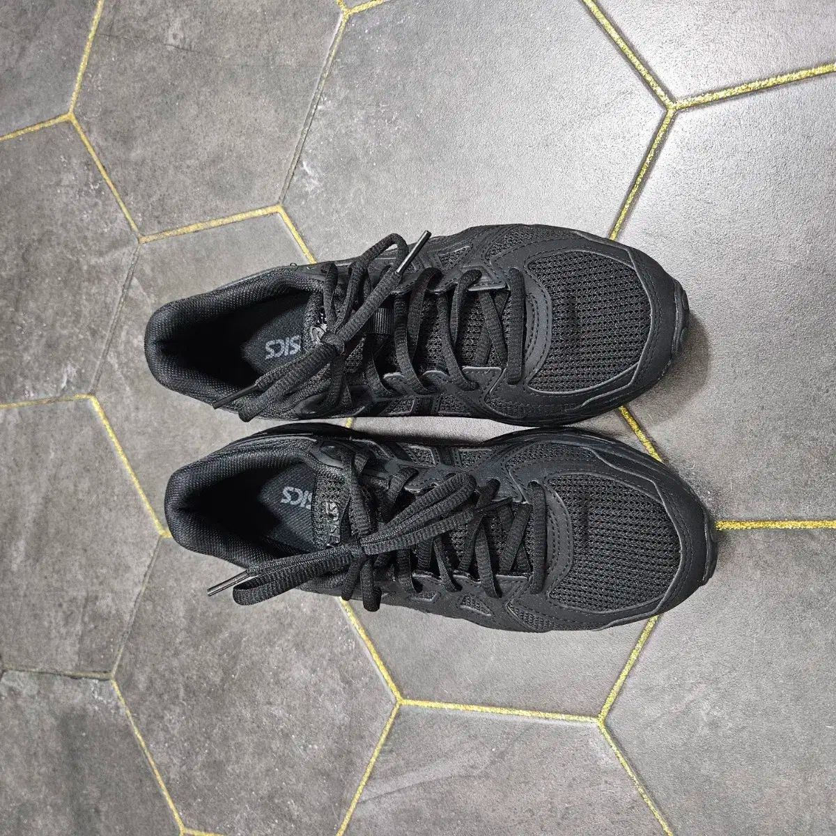 Asics アシックス ジョグ 100T 250