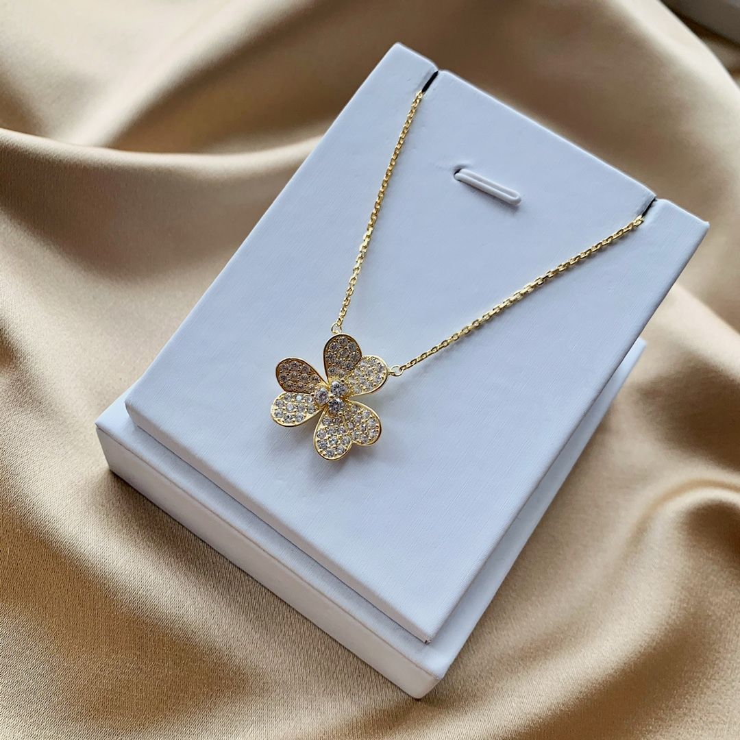 美品 ヴァンクリーフ＆アーペル VAN CLEEF & Arpels　ネックレス