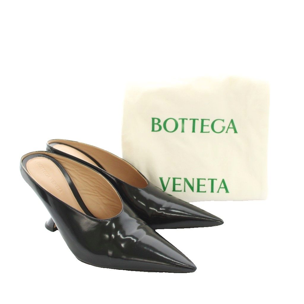 ポインテッドトゥ ハイヒール