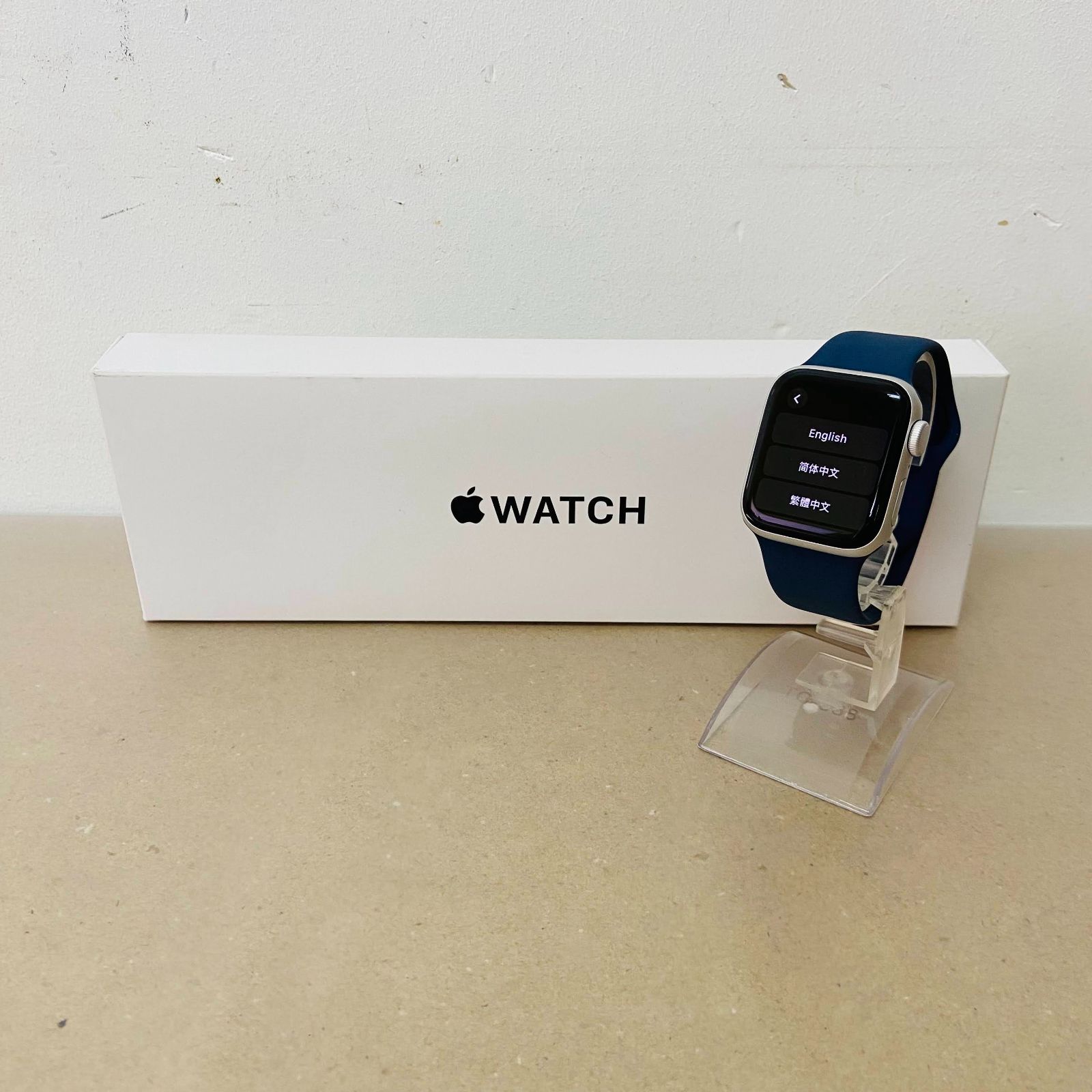 美品　　Apple Watch SE 第2世代 40mm 　GPSモデル MRE13J/A 　バッテリー最大容量100%tC1483t60サイズ発送
