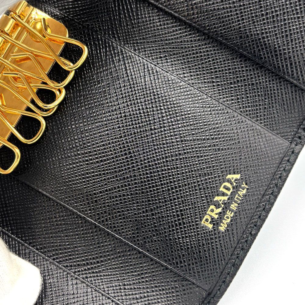 プラダ PRADA サフィアーノ 6連キーケース ブラック ゴールド