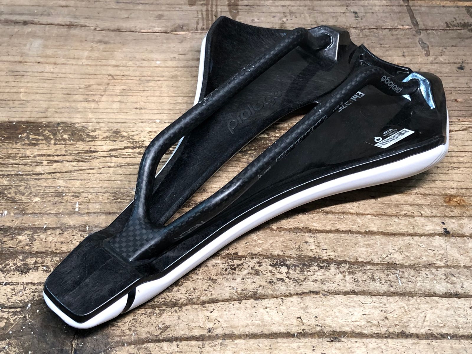 JJ119 プロロゴ PROLOGO ディメンション DIMENSION NACK レール 白 143mm