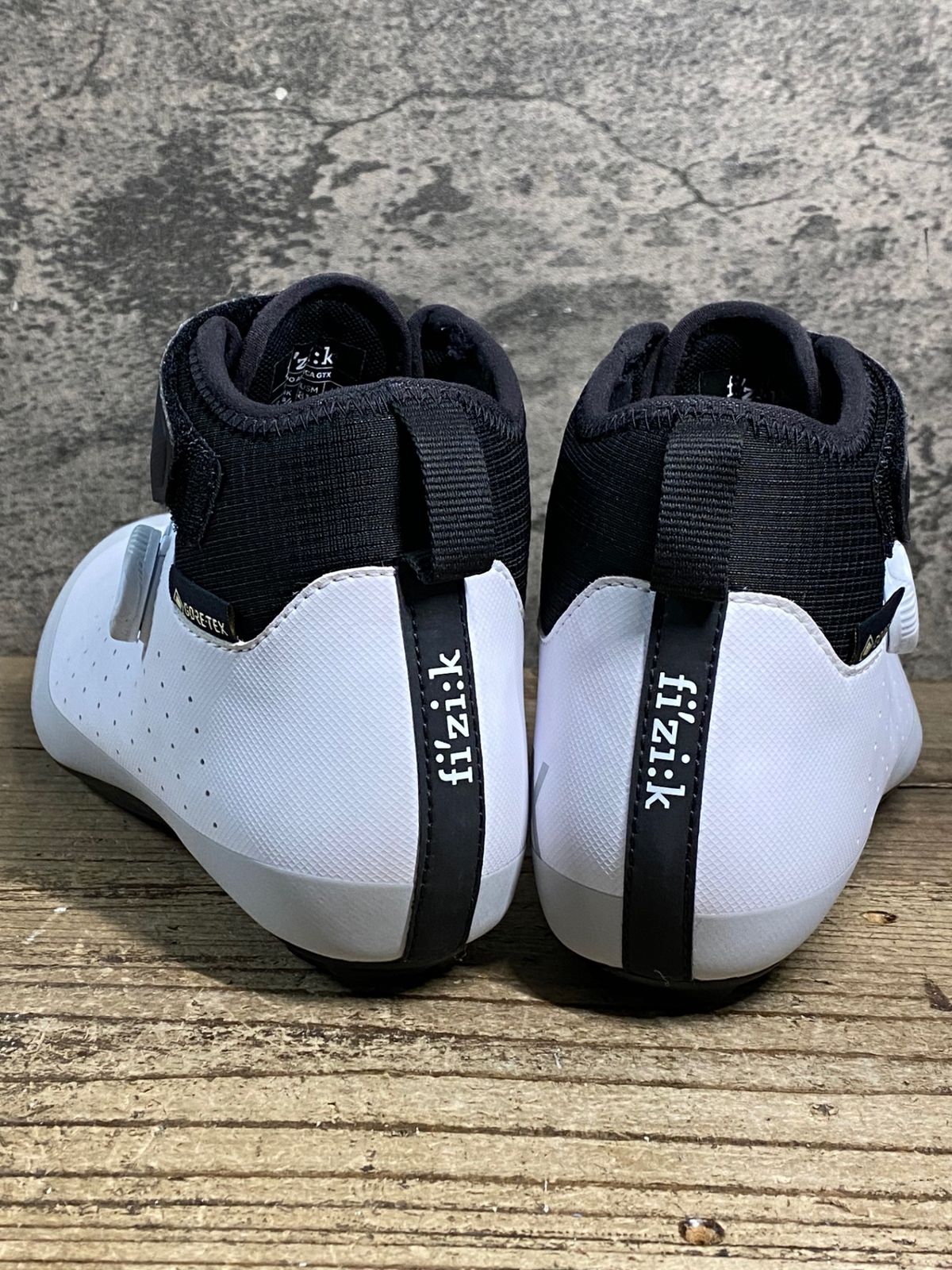 フィジーク  ARTICA GTX 冬用ビンディングシューズ  サイズ「41」 レビュー】Fizik Artica GTX 冬用SPDシューズのススメ | やくも