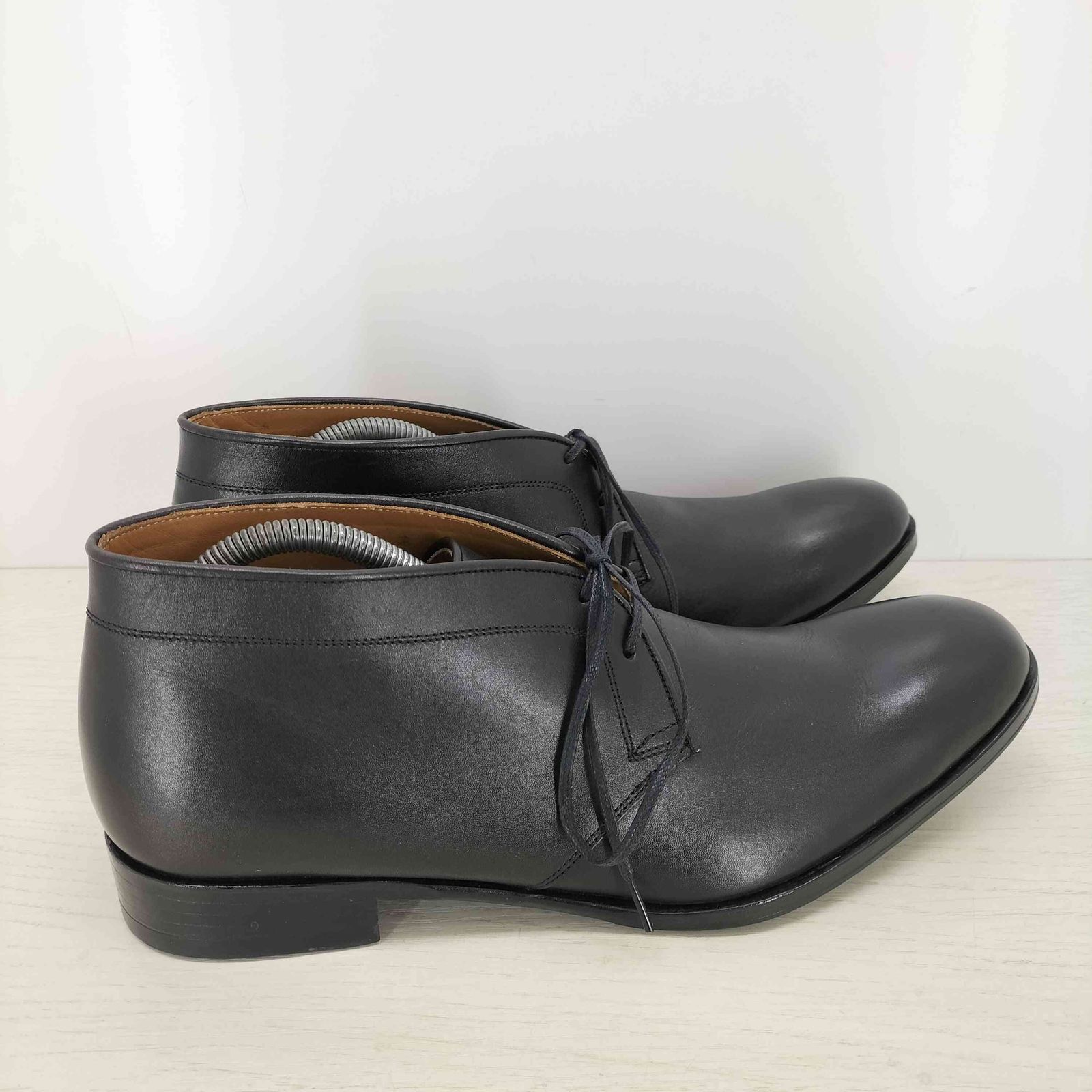 アルフレッドバニスター　チャッカブーツ オブリーク パイソン チャッカ ブーツ（ブーツ）｜alfredoBANNISTER