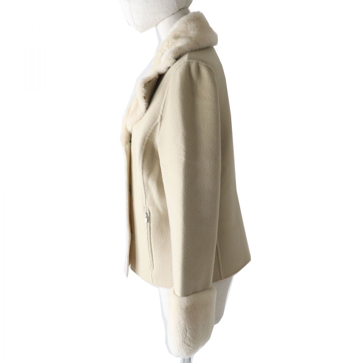 良品△正規品 FOXEY フォクシー 24834 ヌートリアファー・ロゴボタン付 