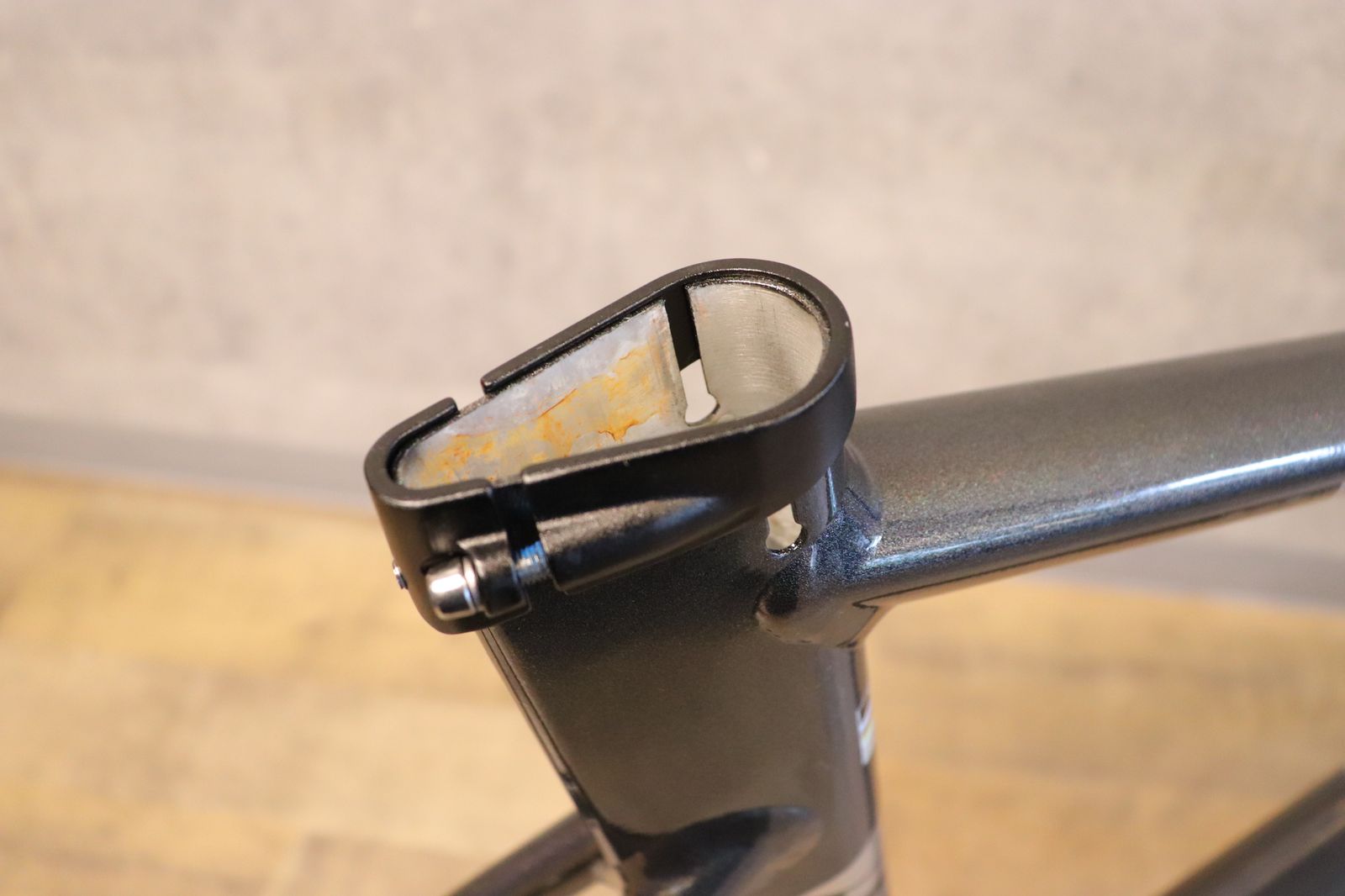 30日間返品交換可能！ ♥ チネリ Cinelli ヴィゴレッリ VIGORELLI 2025モデル Mサイズ アルミ ピストバイク トラックレーサー フレームセット さいたま浦和店