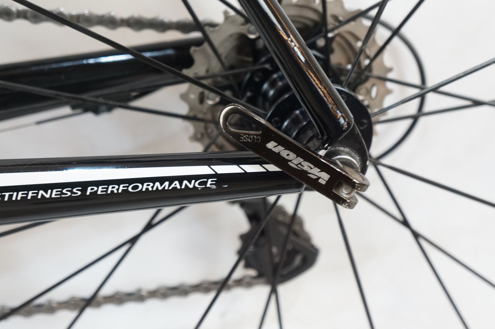 KRYON 2015年モデル