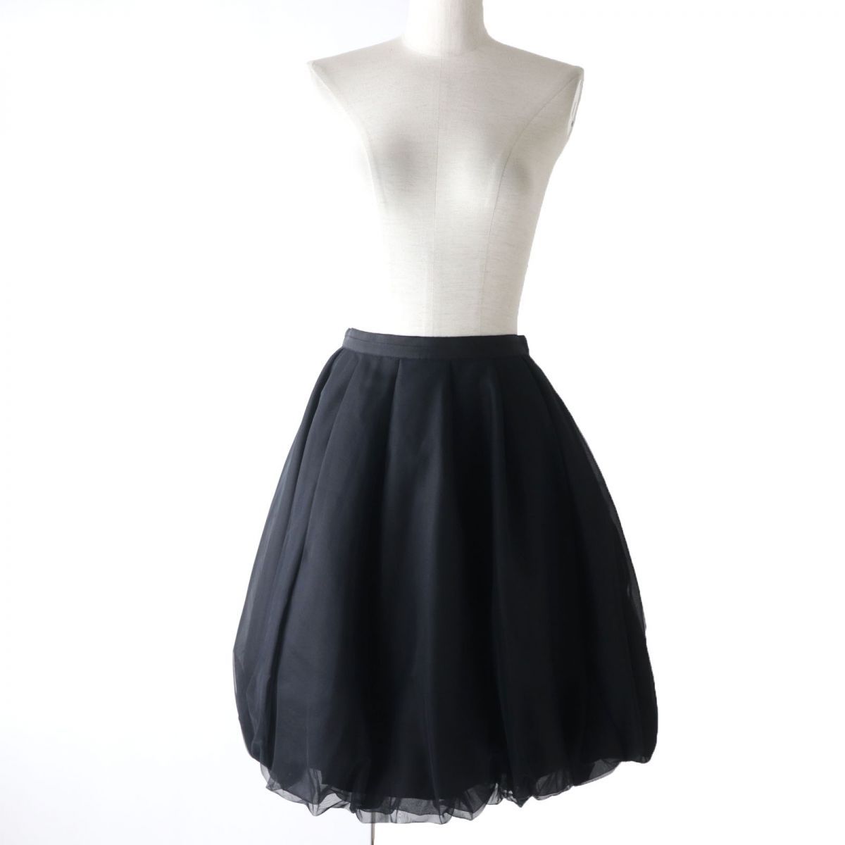 未使用品☆正規品 FOXEY フォクシー 40328 膝丈 バックZIP プディング  