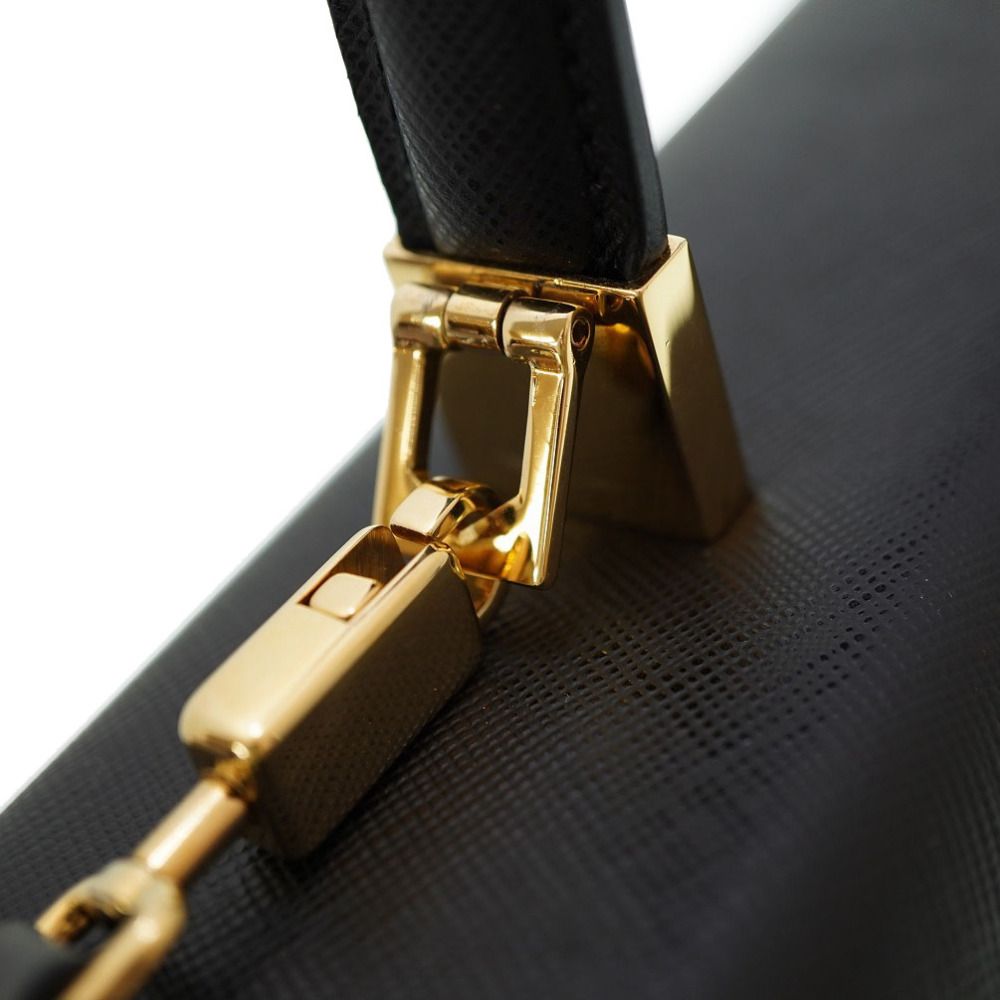 美品 フェラガモ ガンチーニ BA-21 0290 ハンドバッグ レザー ブラック 黒 ゴールド金具 ストラップ付 0008 Salvatore Ferragamo Salvatore Ferragamo フェラガモ 2WAYハンドバッグ ブラック×ゴールド