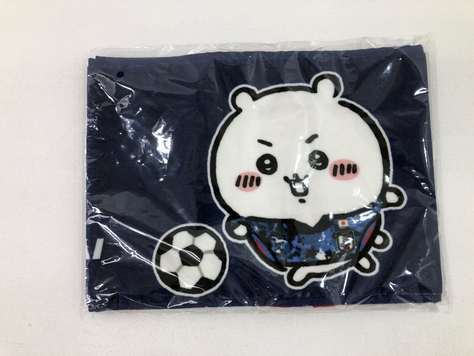 ちいかわのマフラータオル サッカー日本代表ver. ちいかわのマフラータオル サッカー日本代表ver. | ちいかわ