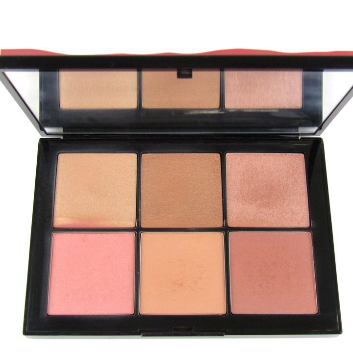 NARS ナーズ　オーバーラスト　チークパレット　新品　未使用品 ナーズ オーバーラストチークパレット 未使用 新品 未開封 箱