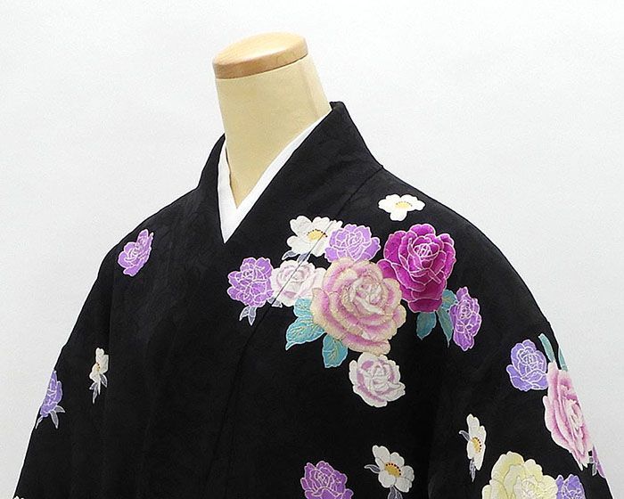 振袖 正絹 四季花模様 身丈166.5cm 裄丈66.5cm 振袖 良品 リサイクル