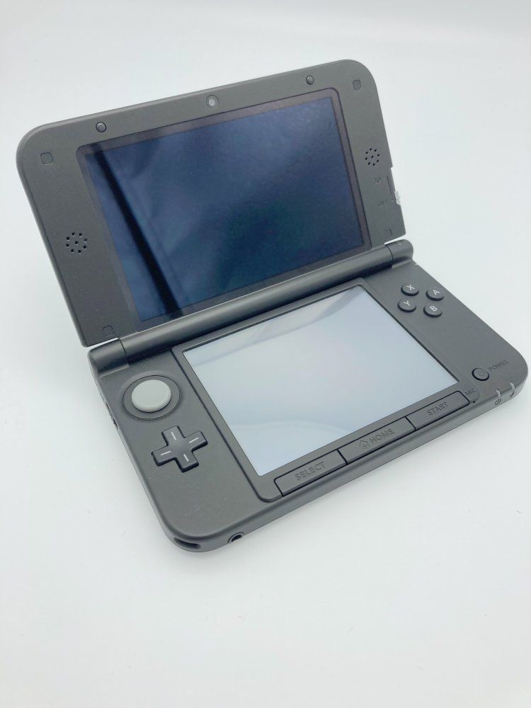 ニンテンドー3DS LL シルバー×ブラック ニンテンドー3DS LL シルバー