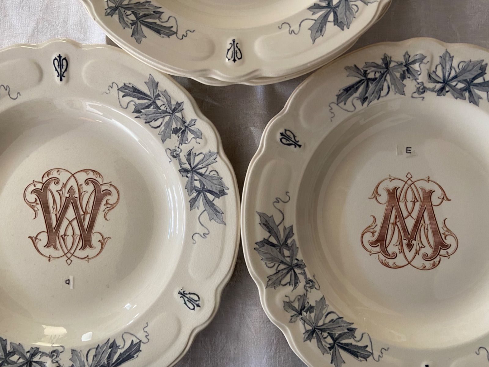 フランス アンティーク 皿 Choisy le roi ショワジールロワ / “PARIS