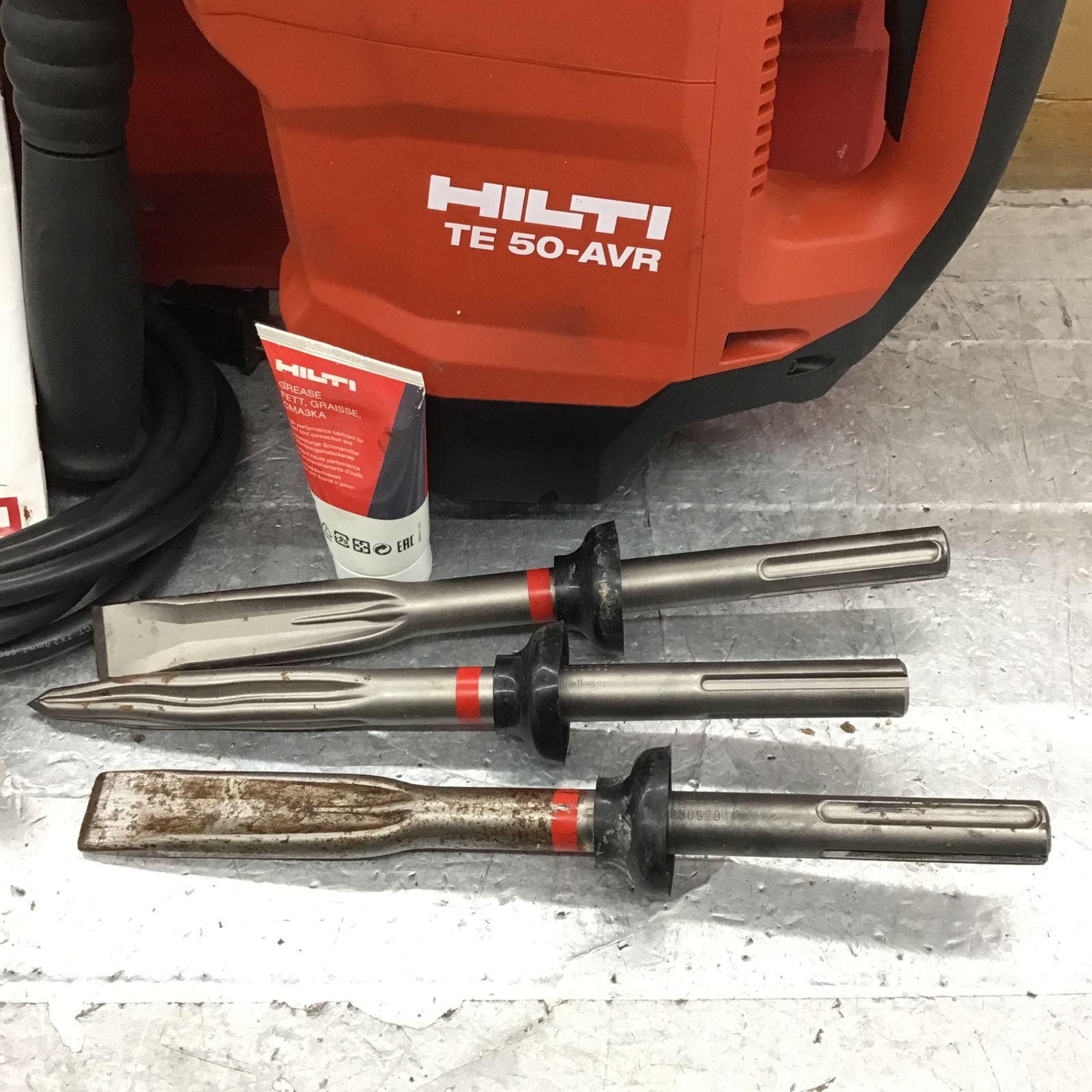 ☆ヒルティ(Hilti) コード式ロータリーハンマー TE50-AVR【所沢店 